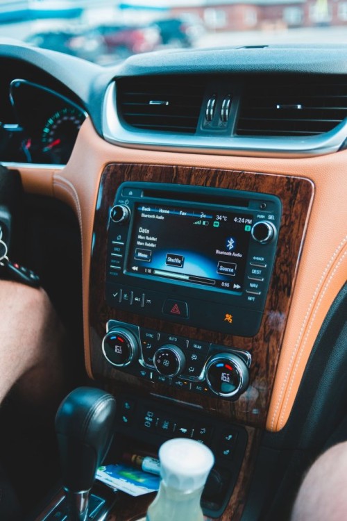 5 Reasons Why You Should Get Android Auto in Your Car