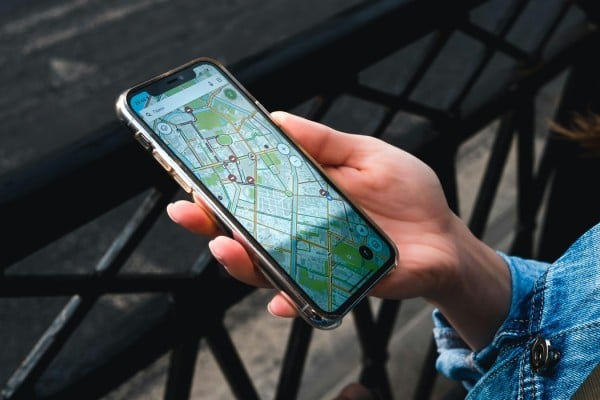 How to Spoof and Change Location on Android/iPhone