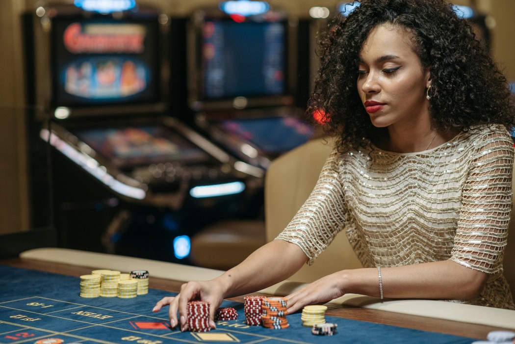 Bonuses, Jackpots, and Near-Misses: The Science Behind Casino App Addiction