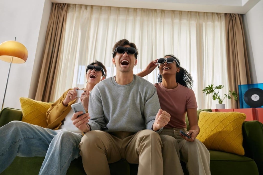 Rokid Is Ending the Era of Single-Screens for the Multitasking Generation Rokid Is Ending the Era of Single-Screens for the Multitasking Generation