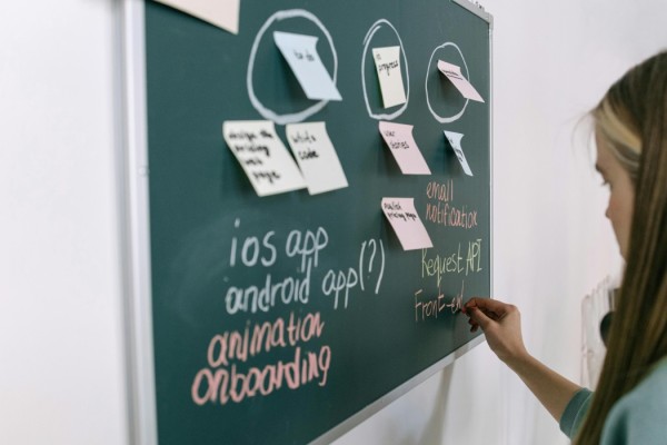 Top 7 React Native Apps: Defining Benchmark for Mobile Innovation