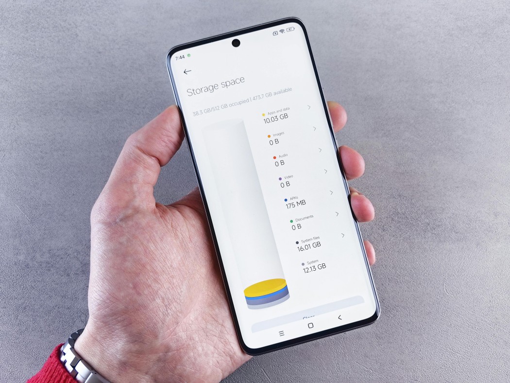 How to Delete Old Data from Your Android and iOS Devices